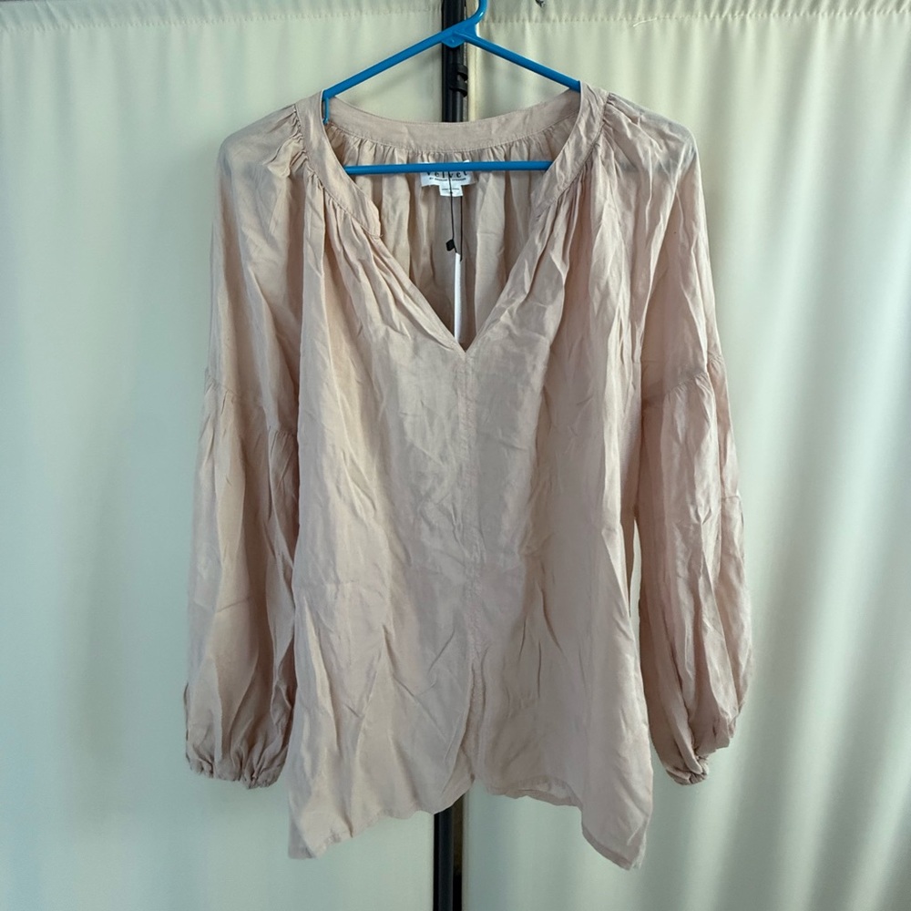 Velvet by Graham & Spencer Light Pink Ruched 3/4 Sleeve Blouse